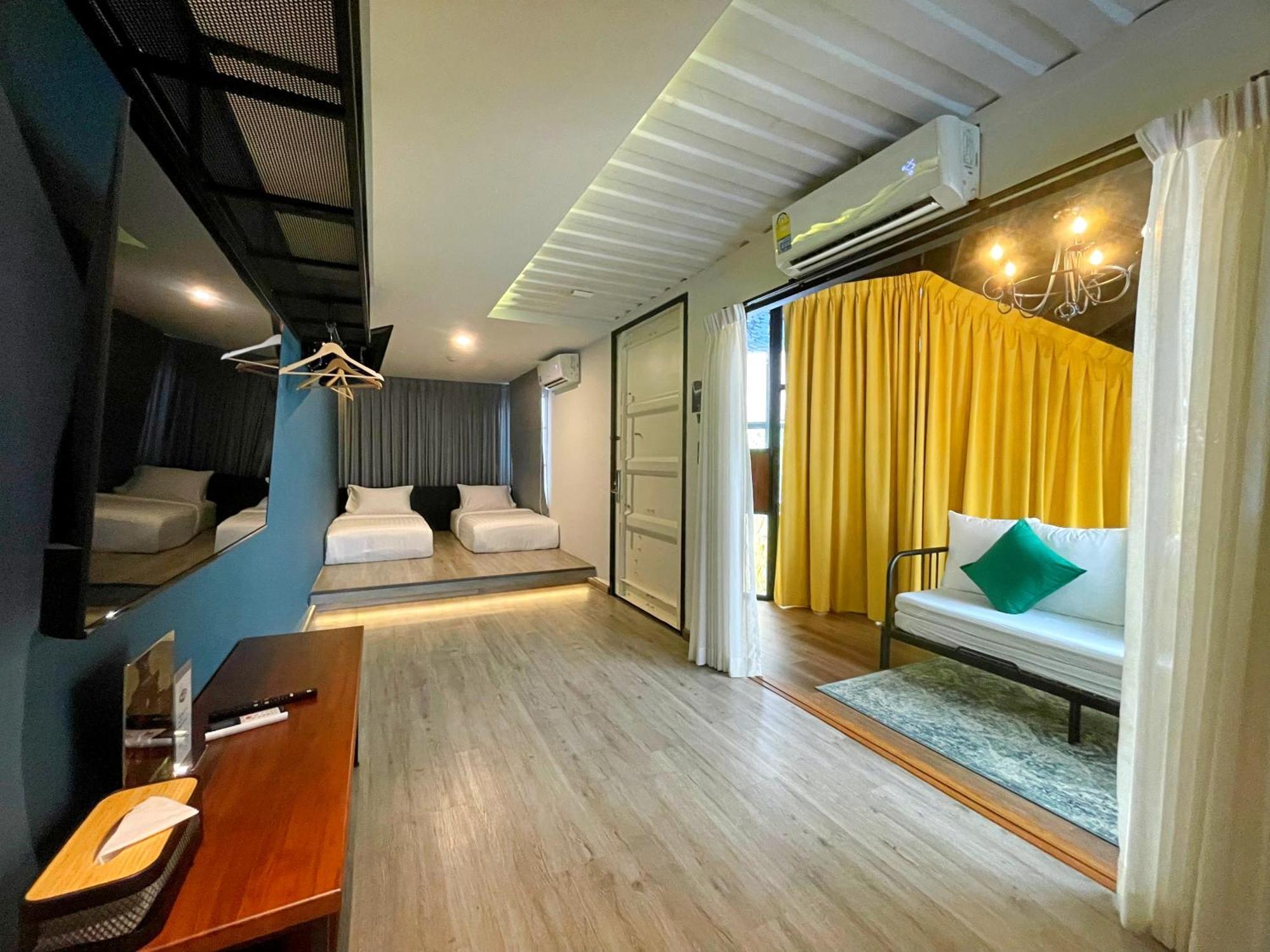 Nights In A Box Hotel Ban Muang  Phòng bức ảnh